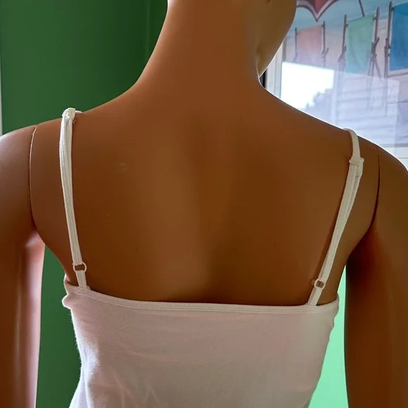 🪷🪷EUC Sonoma Women’s White Spaghetti Strap Camisole Top🪷🪷 - Picture 5 of 11